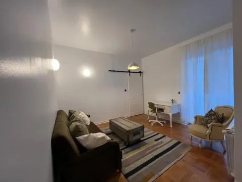 Rent, house, 270m², Jajinci, Voždovac Sve Podlokacije - image 14