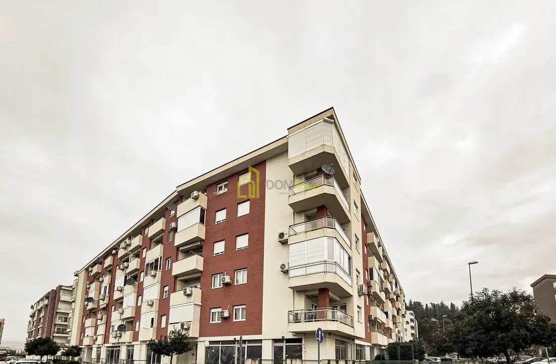 Izdavanje, garsonjera, 26m², Ljubović, Podgorica