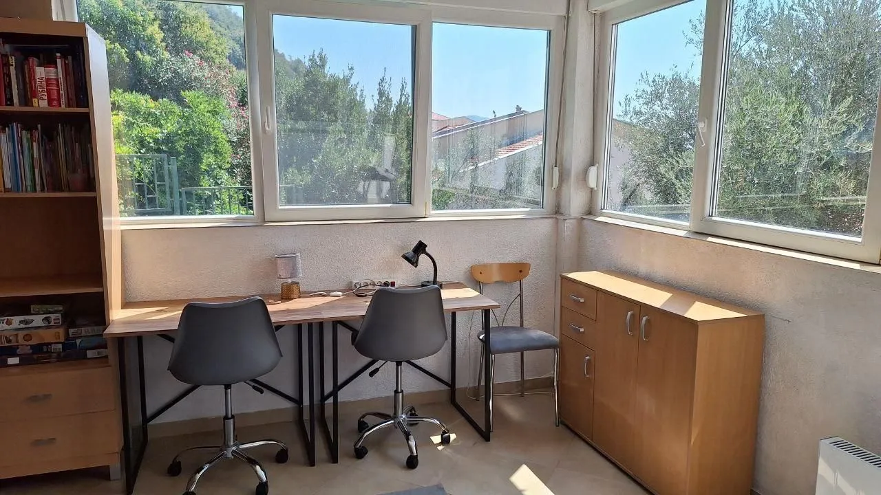 Daily-rent, two bedroom apartment, 60m², Petrovac, Budva