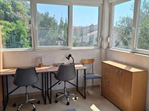 Daily-rent, two bedroom apartment, 60m², Petrovac, Budva - image 11