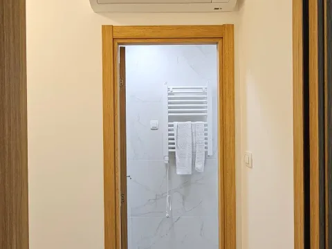 Rent, two bedroom apartment, 61m², Tološi, Podgorica - image 8