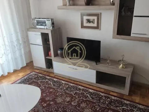 Izdavanje, dvosoban stan, 50m², Sajmište, Novi Sad - image 3