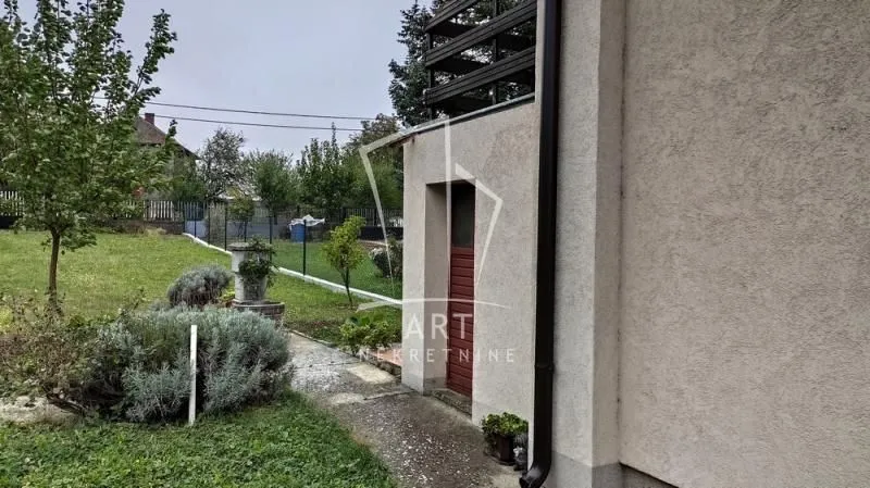 Prodaja, kuća, 120m², Voždovac Sve Podlokacije, Beograd