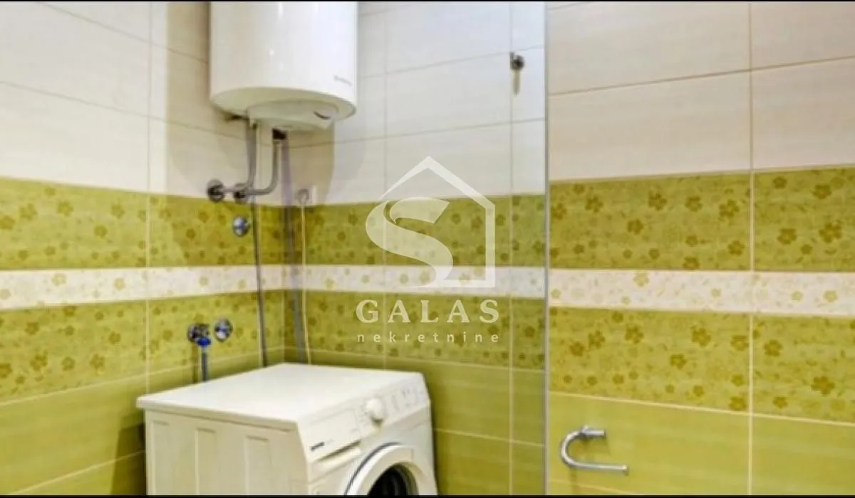 Izdavanje, dvosoban stan, 55m², Savski Venac, Beograd