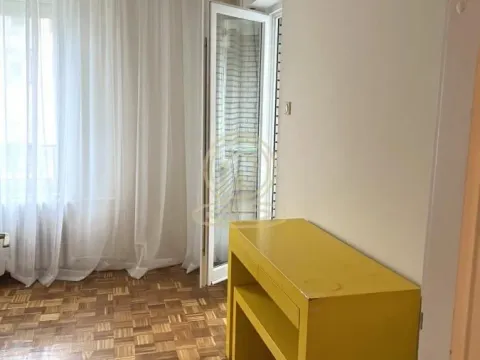 Izdavanje, trosoban stan, 89m², Vračar Sve Podlokacije, Beograd - image 15