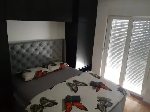 Izdavanje, jednosoban stan, 49m², Stari Aerodrom, Podgorica - image 7