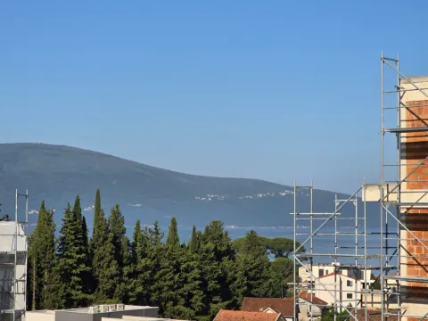 Prodaja, jednosoban stan, 45m², Donja Lastva, Tivat - image 2
