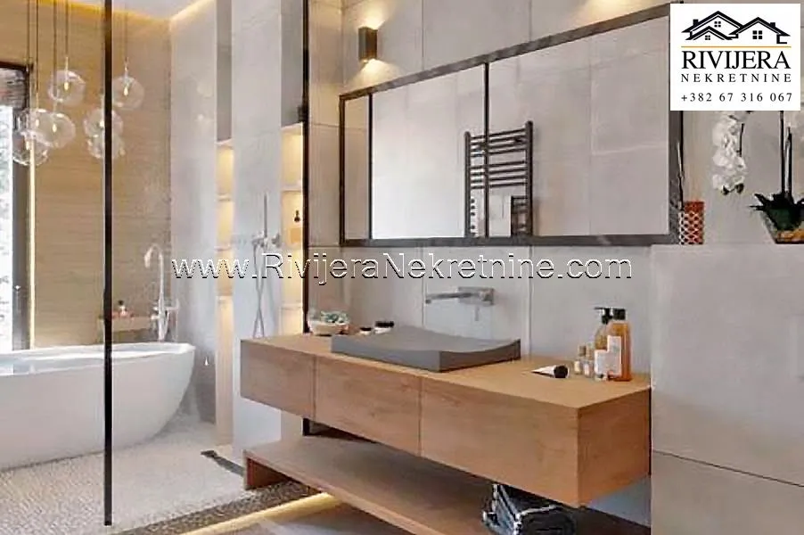 Sale, house, 317m², Kavač, Kotor