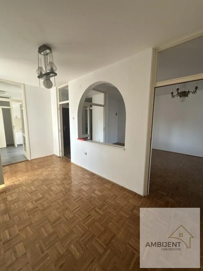 Izdavanje, trosoban stan, 88m², Bezanijska Kosa 1, Bežanijska Kosa Sve Podlokacije