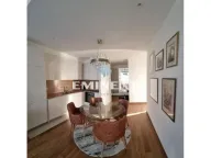 Izdavanje, trosoban stan, 83m², Savski Venac, Beograd - image 3