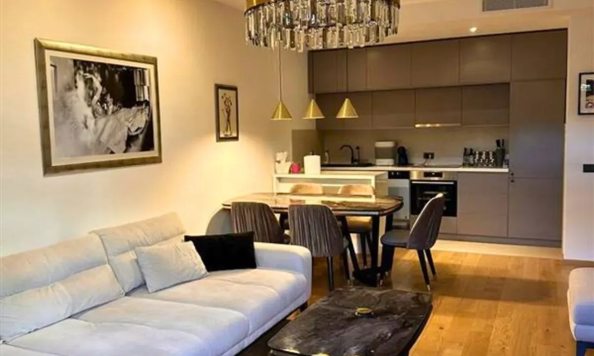 Prodaja, dvosoban stan, 60m², Stari grad, Novi Sad