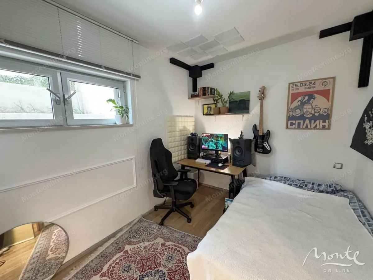 Prodaja, dvosoban stan, 74m², Dobrota, Kotor