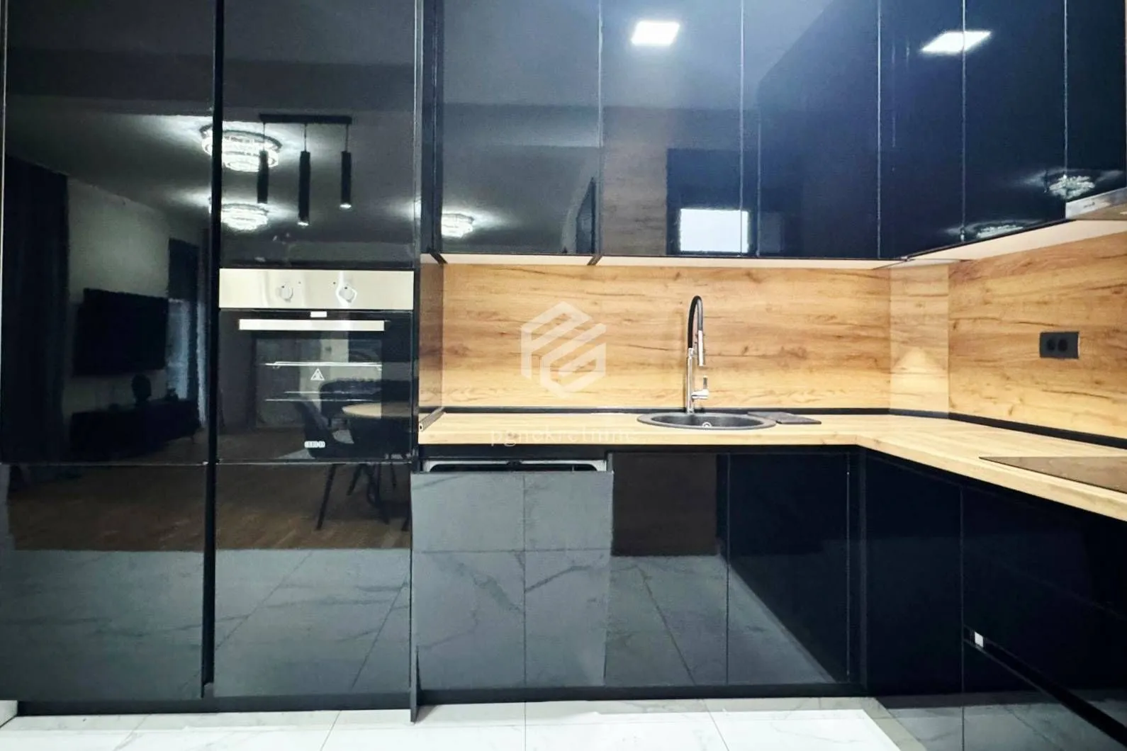 Rent, two bedroom apartment, 100m², Dalmatinska ulica, Podgorica