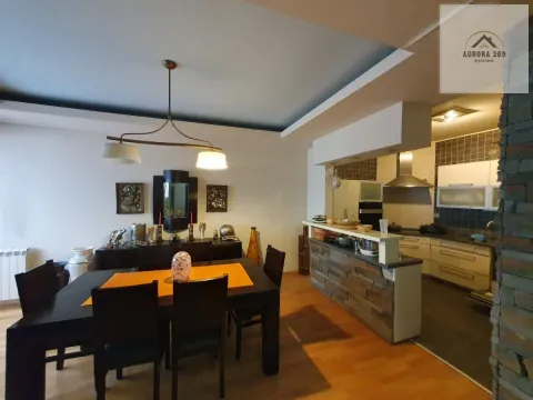 Sale, four bedroom apartment, 134m², Bulevar Oslobodjenja, Novi Sad Sve Podlokacije - image 3