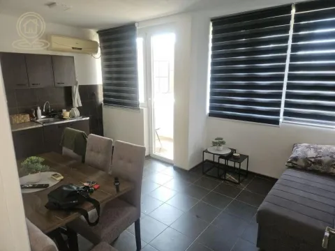 Prodaja, jednosoban stan, 40m², Palilula, Niš