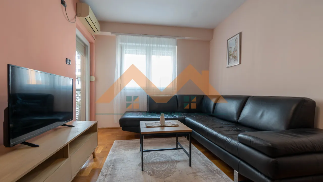 Izdavanje, dvosoban stan, 55m², Zabjelo, Podgorica