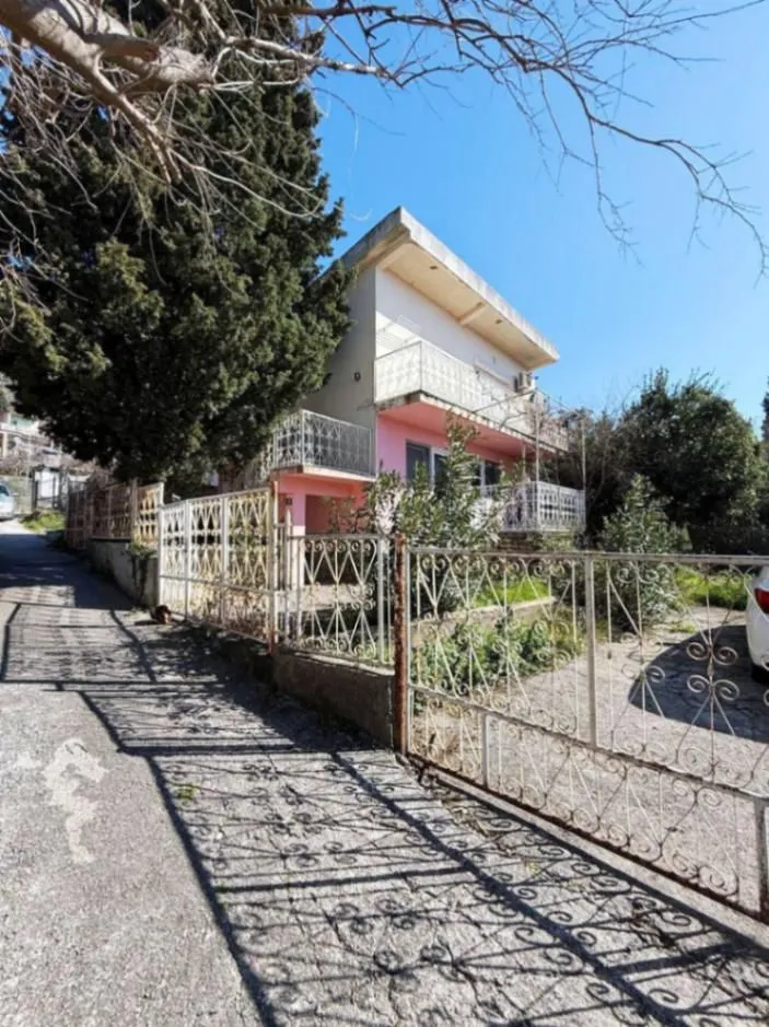Sale, house, 135m², Sutomore, Bar