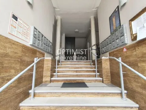 Sale, three bedroom apartment, 69m², Stari Grad, Beograd - image 20
