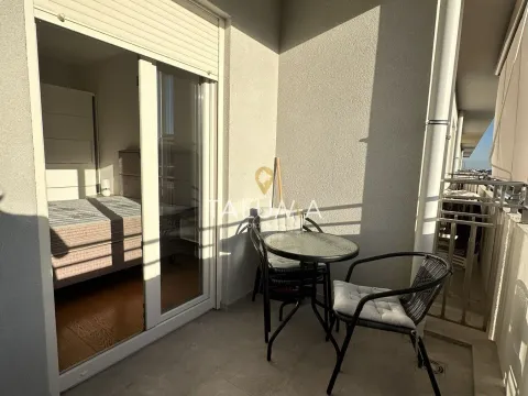 Prodaja, jednosoban stan, 49m², City Kvart, Podgorica - image 5