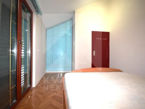 Prodaja, kuća, 370m², Zabjelo, Podgorica - image 10