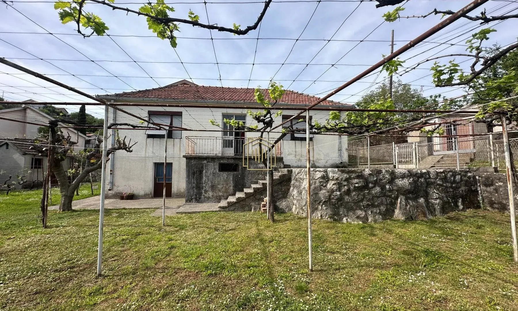 Sale, house, 95m², Momišići, Podgorica