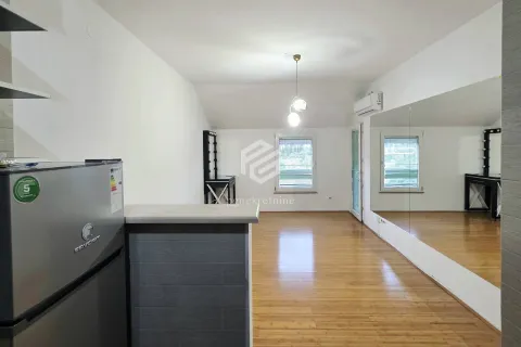 Rent, one bedroom apartment, 40m², Krivi Most, Podgorica - image 5