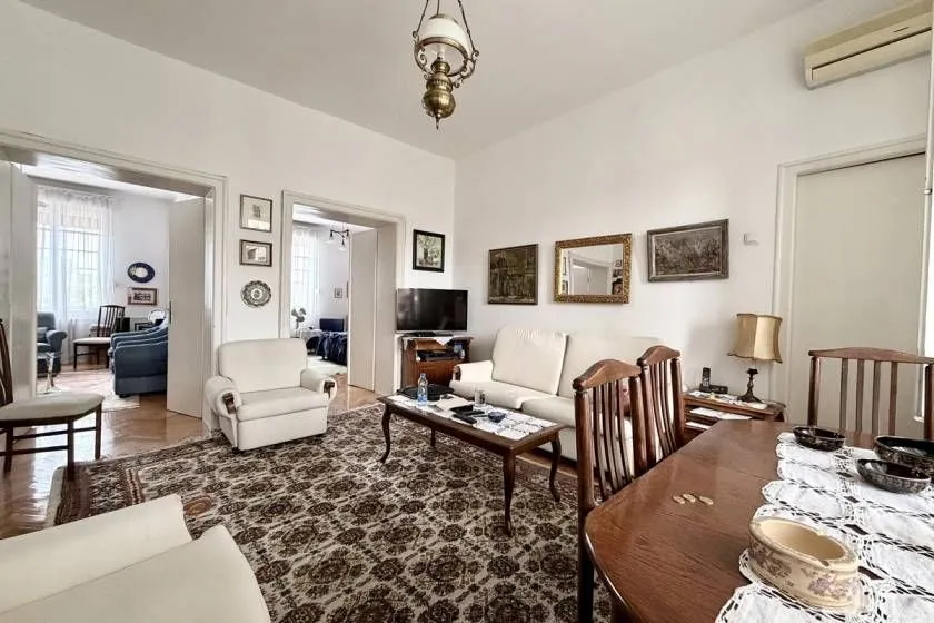 Sale, four bedroom apartment, 116m², Stari Grad, Beograd