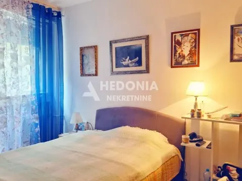 Sale, three bedroom apartment, 105m², Novi Beograd Blok 37, Novi Beograd Sve Podlokacije - image 4