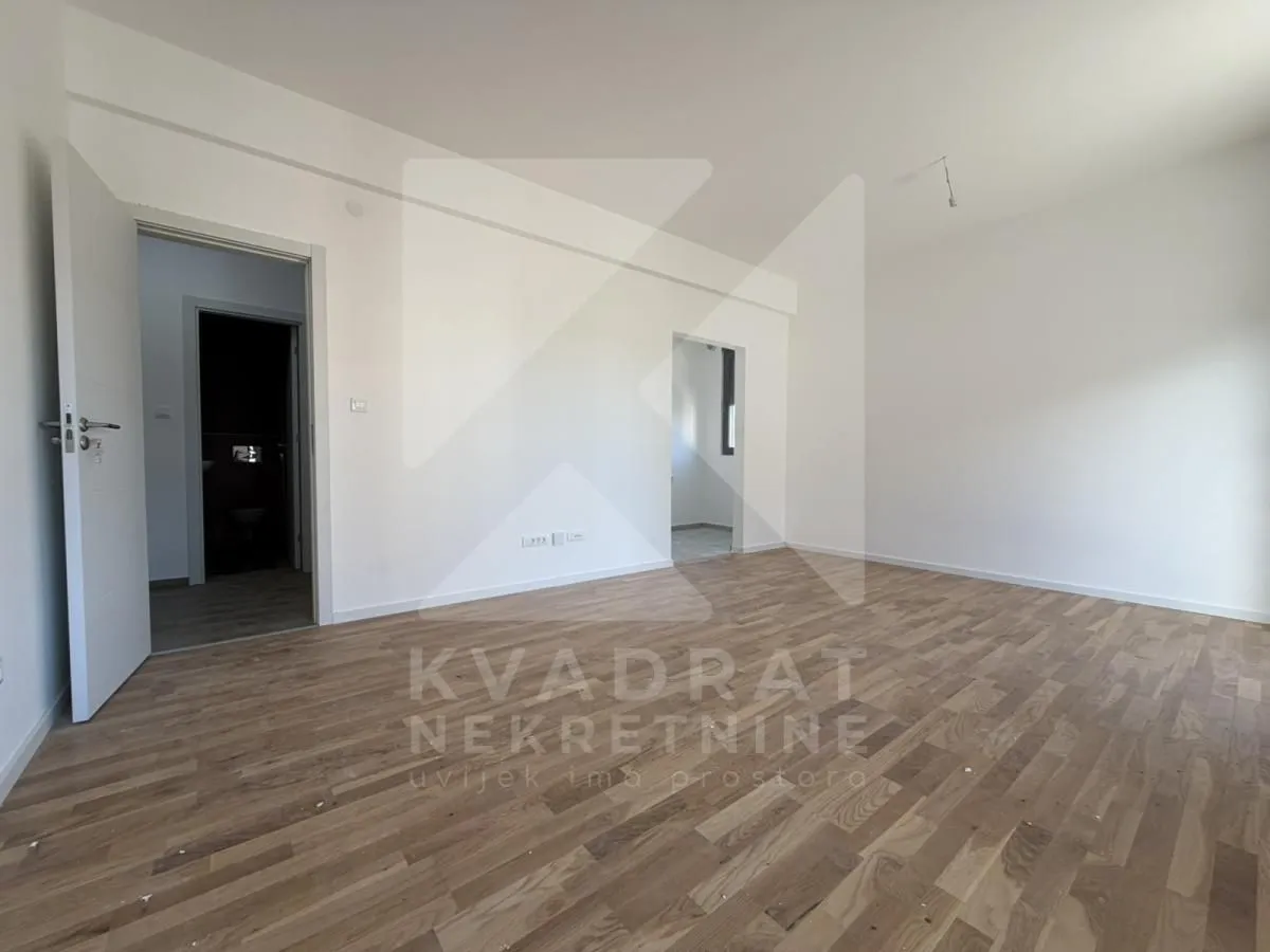 Rent, two bedroom apartment, 64m², Tološi, Podgorica