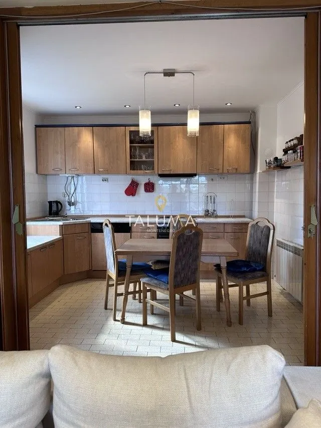 Prodaja, kuća, 161m², Kosić, Danilovgrad