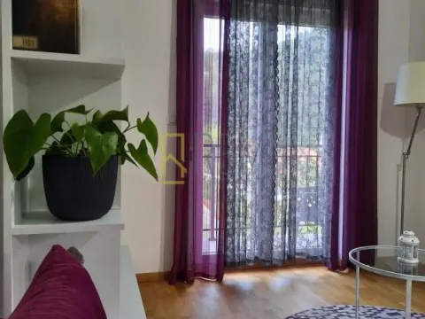 Prodaja, jednosoban stan, 50m2, Cetinje Prodaja, jednosoban stan, 50m2, Cetinje