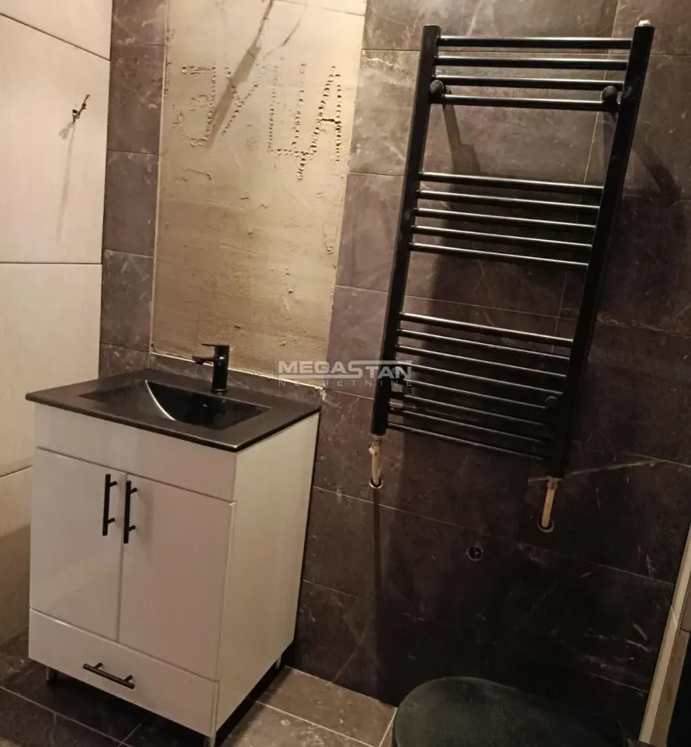 Prodaja, dvosoban stan, 66m², Zvezdara Sve Podlokacije, Beograd