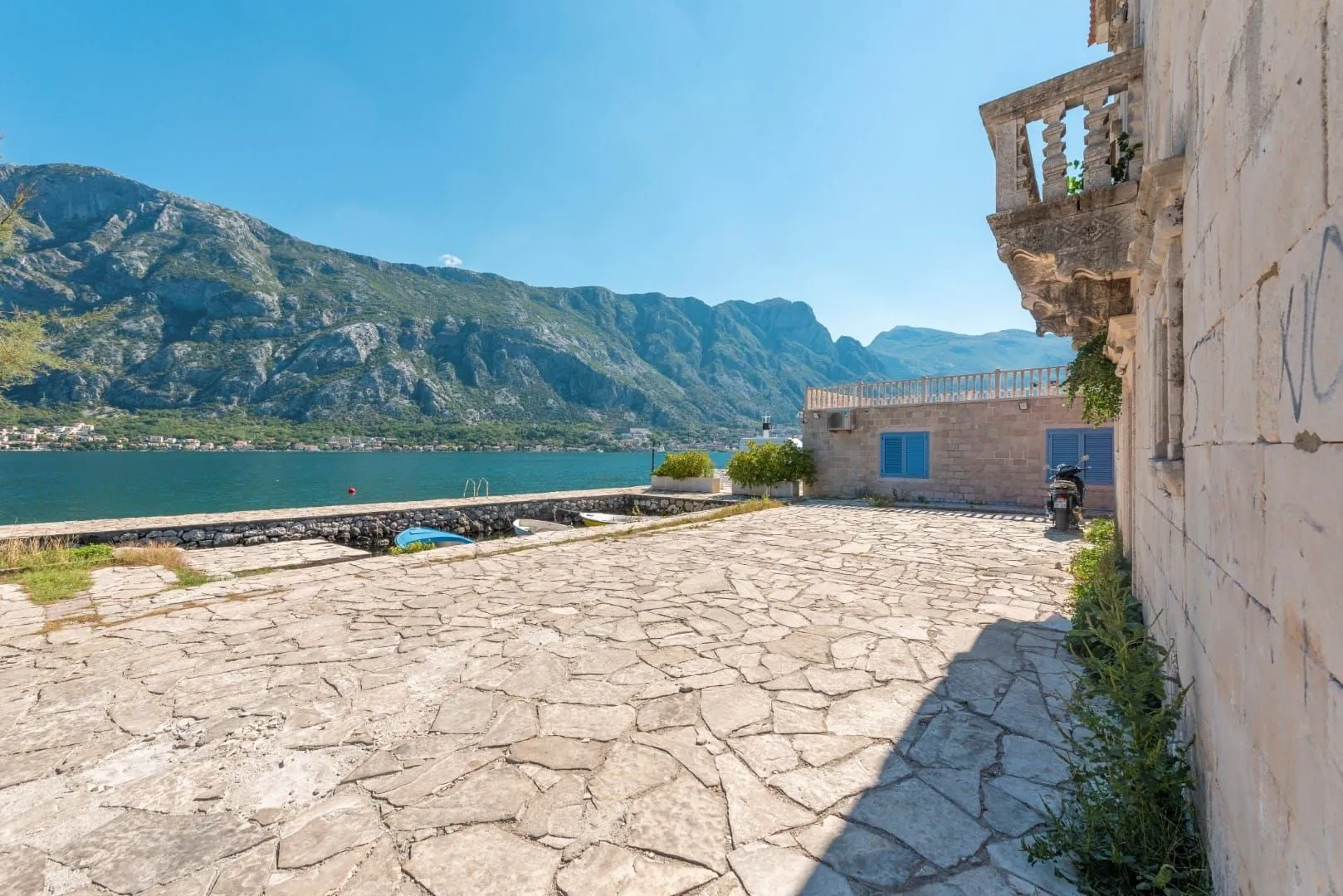 Prodaja, kuća, 608m², Prčanj, Kotor