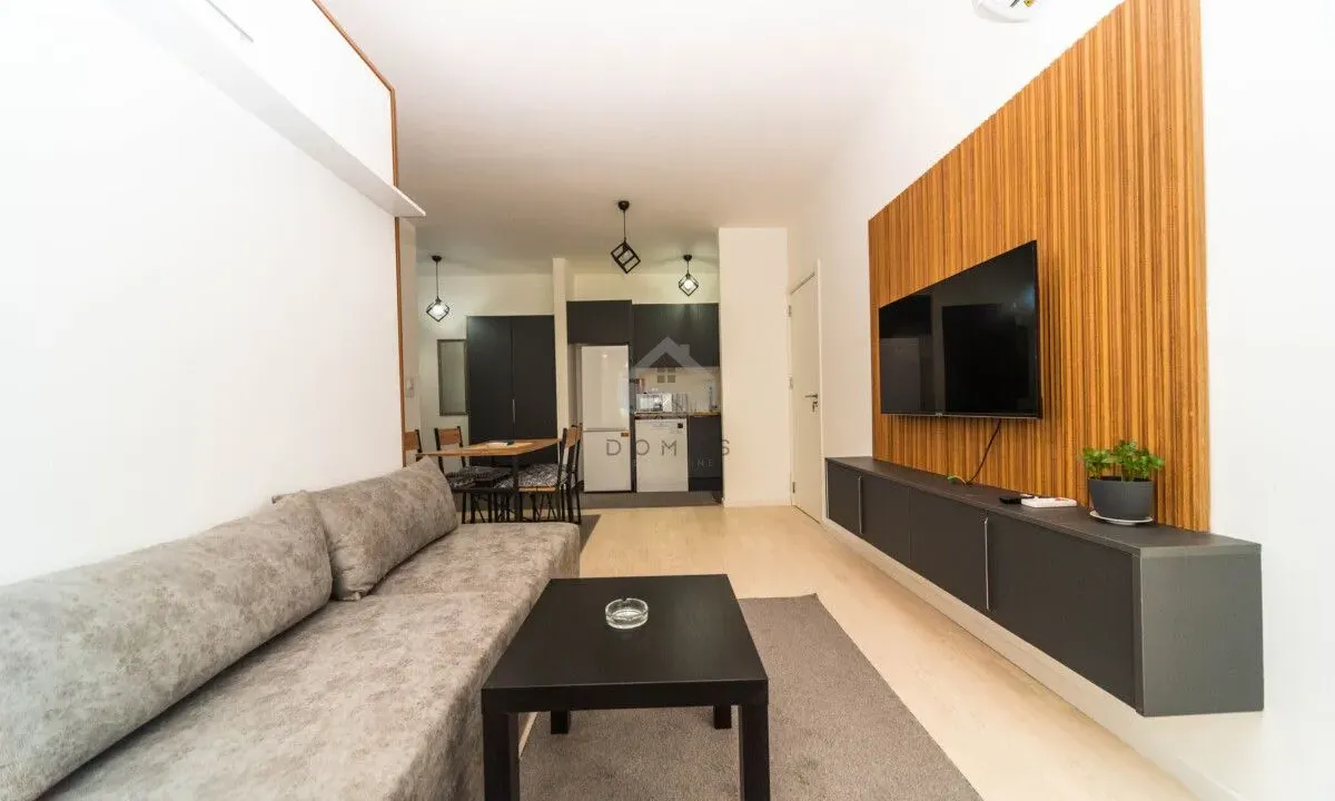 Izdavanje, jednosoban stan, 40m², Krivi Most, Podgorica