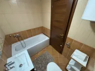 Izdavanje, dvosoban stan, 78m², City Kvart, Podgorica - image 4