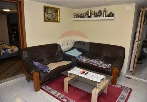 Prodaja, kuća, 696m², Zlatica, Podgorica - image 43