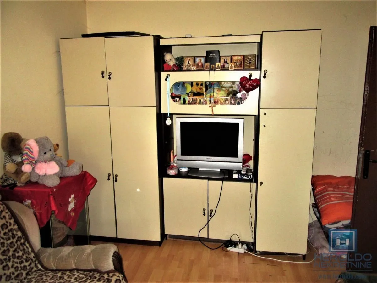 Prodaja, dvosoban stan, 50m², Tabane, Jagodina