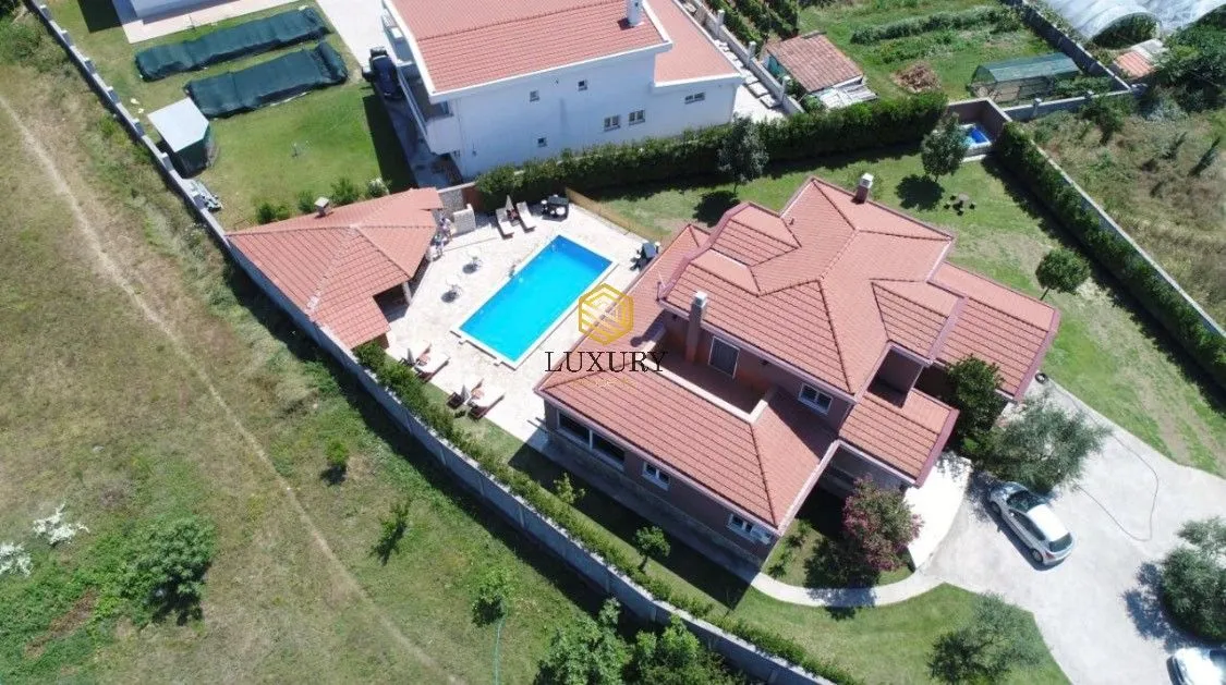 Rent, house, 330m², Zeta, Podgorica