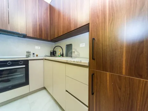 Izdavanje, jednosoban stan, 49m², Central Point, Podgorica - image 5