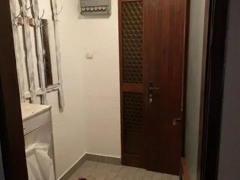 Izdavanje, kuća, 90m², Beočin, Srbija - image 3