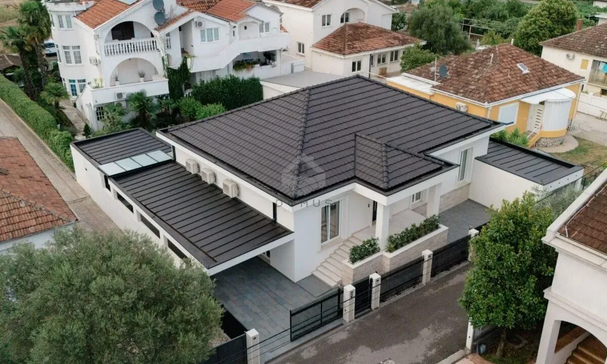 Rent, house, 130m², Masline, Podgorica