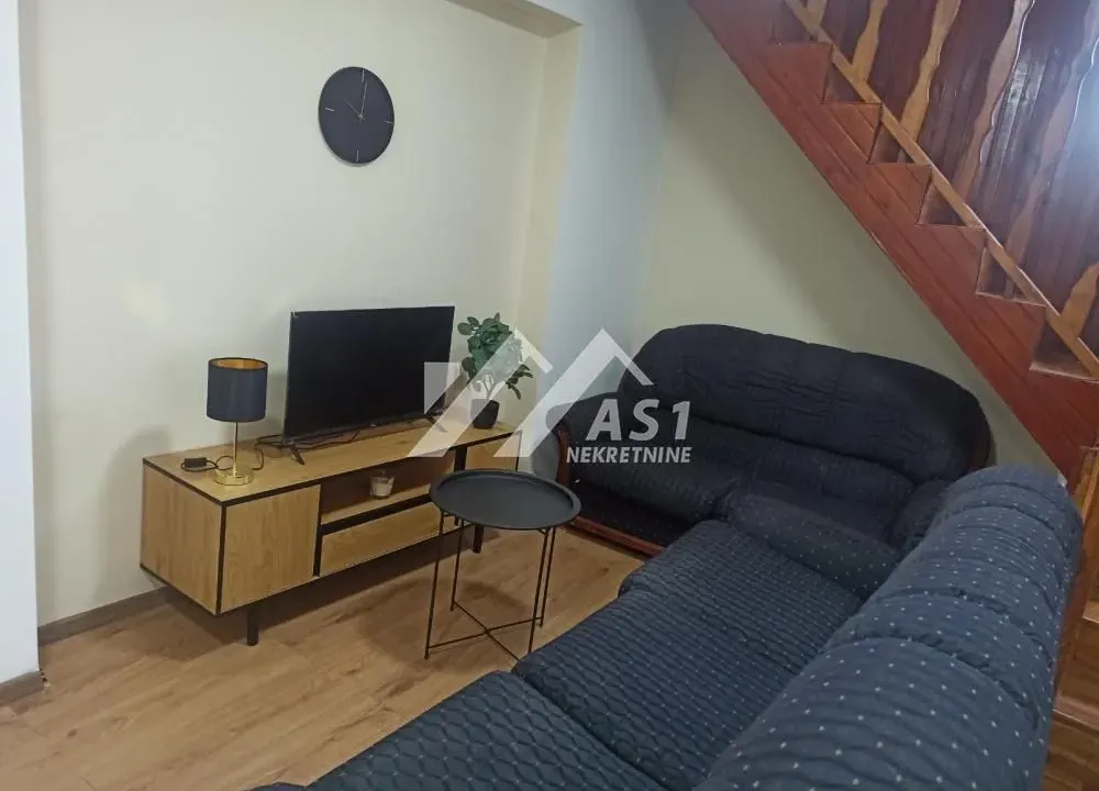 Rent, three bedroom apartment, 70m², Salajka, Novi Sad Sve Podlokacije