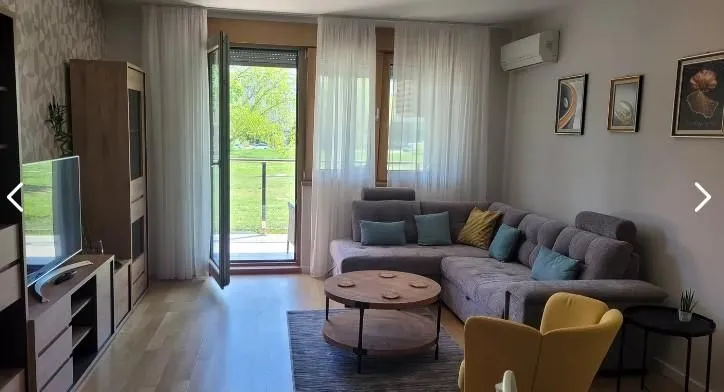 Izdavanje, dvosoban stan, 54m², Novi Beograd Sve Podlokacije, Beograd