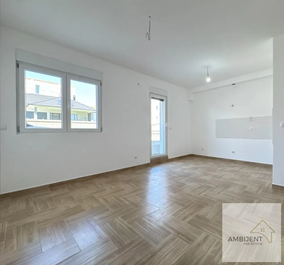 Sale, one bedroom apartment, 33m², Surčin, Beograd