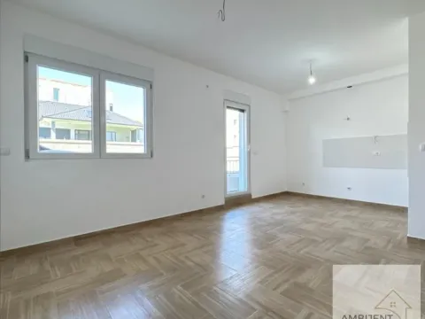 Sale, one bedroom apartment, 30m², Surčin, Beograd - image 9