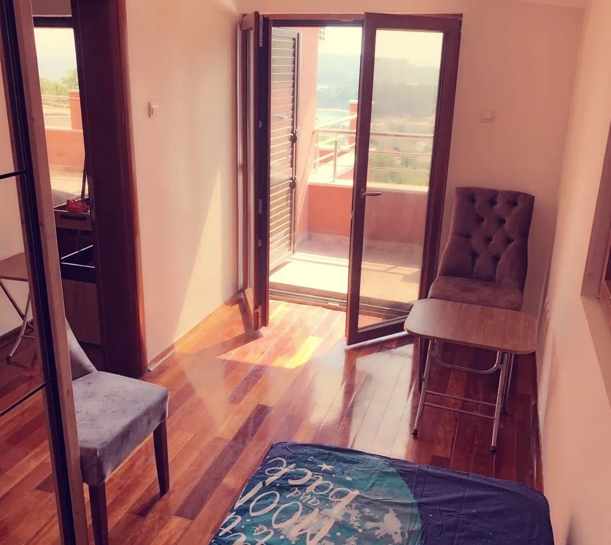 Rent, two bedroom apartment, 73m², Bečići, Budva