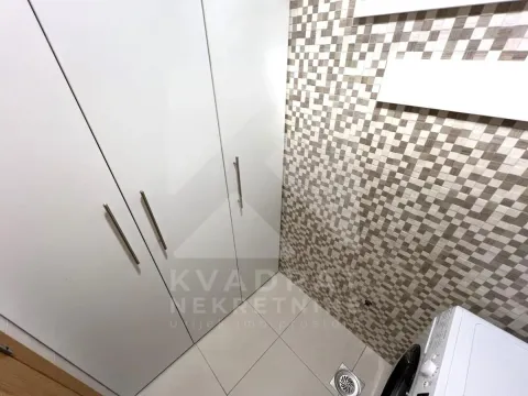 Rent, one bedroom apartment, 64m², City Kvart, Podgorica - image 14