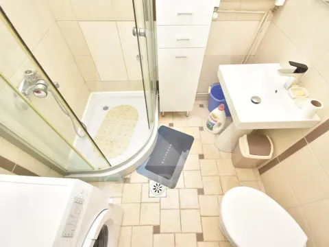 Rent, house, 250m², Stari Aerodrom, Podgorica - image 26