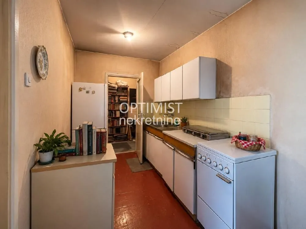 Prodaja, dvosoban stan, 49m², Hala Pionir, Palilula Sve Podlokacije
