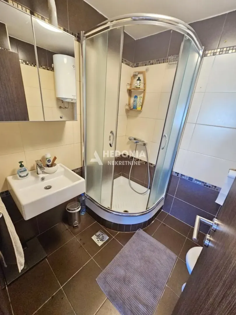Rent, apartment, 192m², Voždovačka Crkva, Voždovac Sve Podlokacije